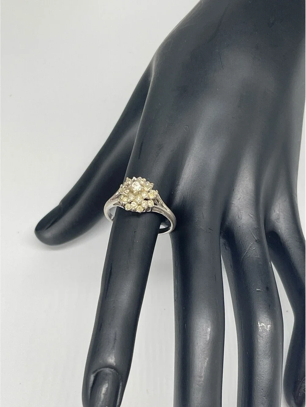 VTG‎ 18KT HGE Clear Stone Floral Cluster Cocktail Ring